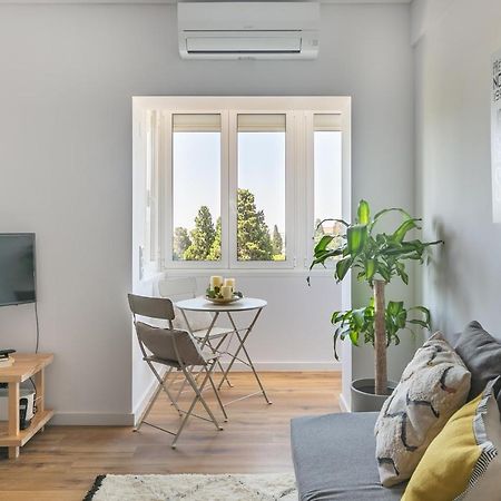 Spacious Apt Campo D'Ourique With Ac ลิสบอน ภายนอก รูปภาพ