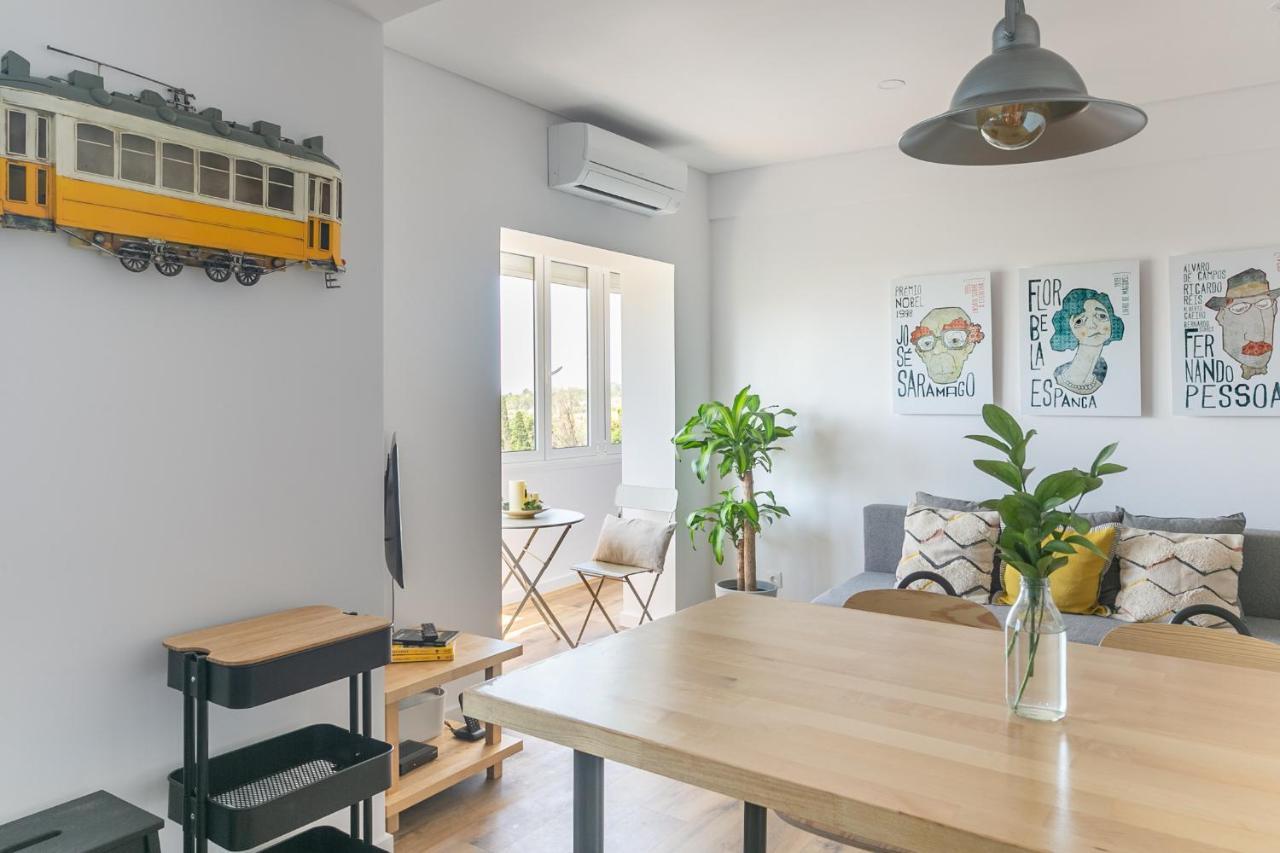Spacious Apt Campo D'Ourique With Ac ลิสบอน ภายนอก รูปภาพ