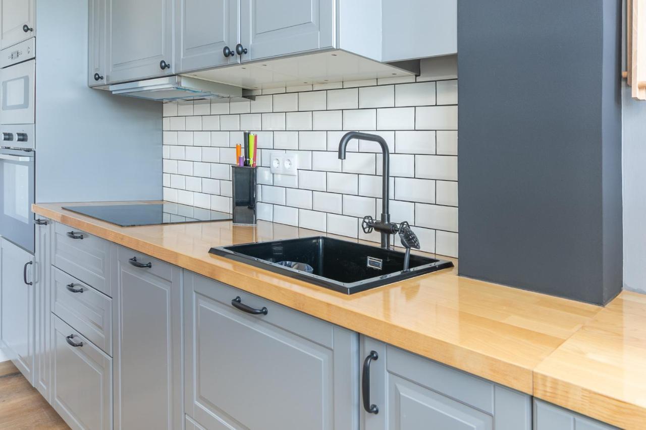 Spacious Apt Campo D'Ourique With Ac ลิสบอน ภายนอก รูปภาพ